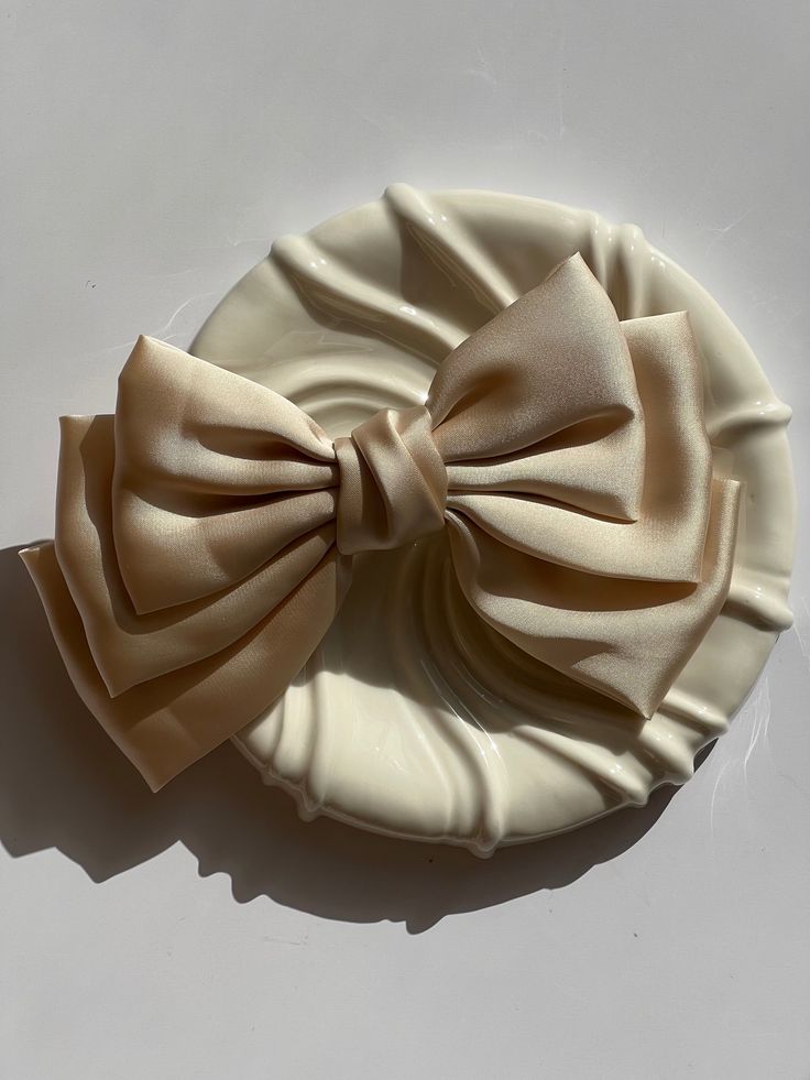 Deluxe Bow