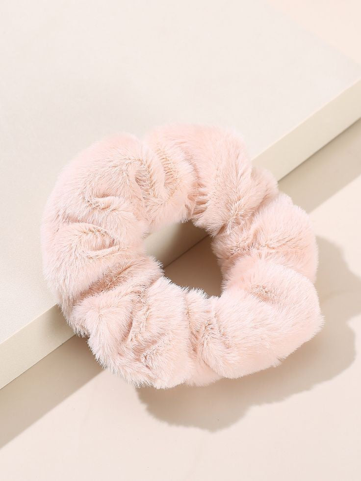 Fluffy Scrunchie