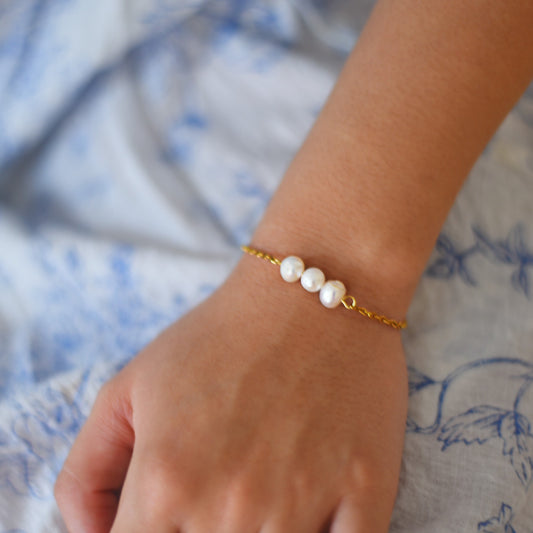 Estella Bracelet