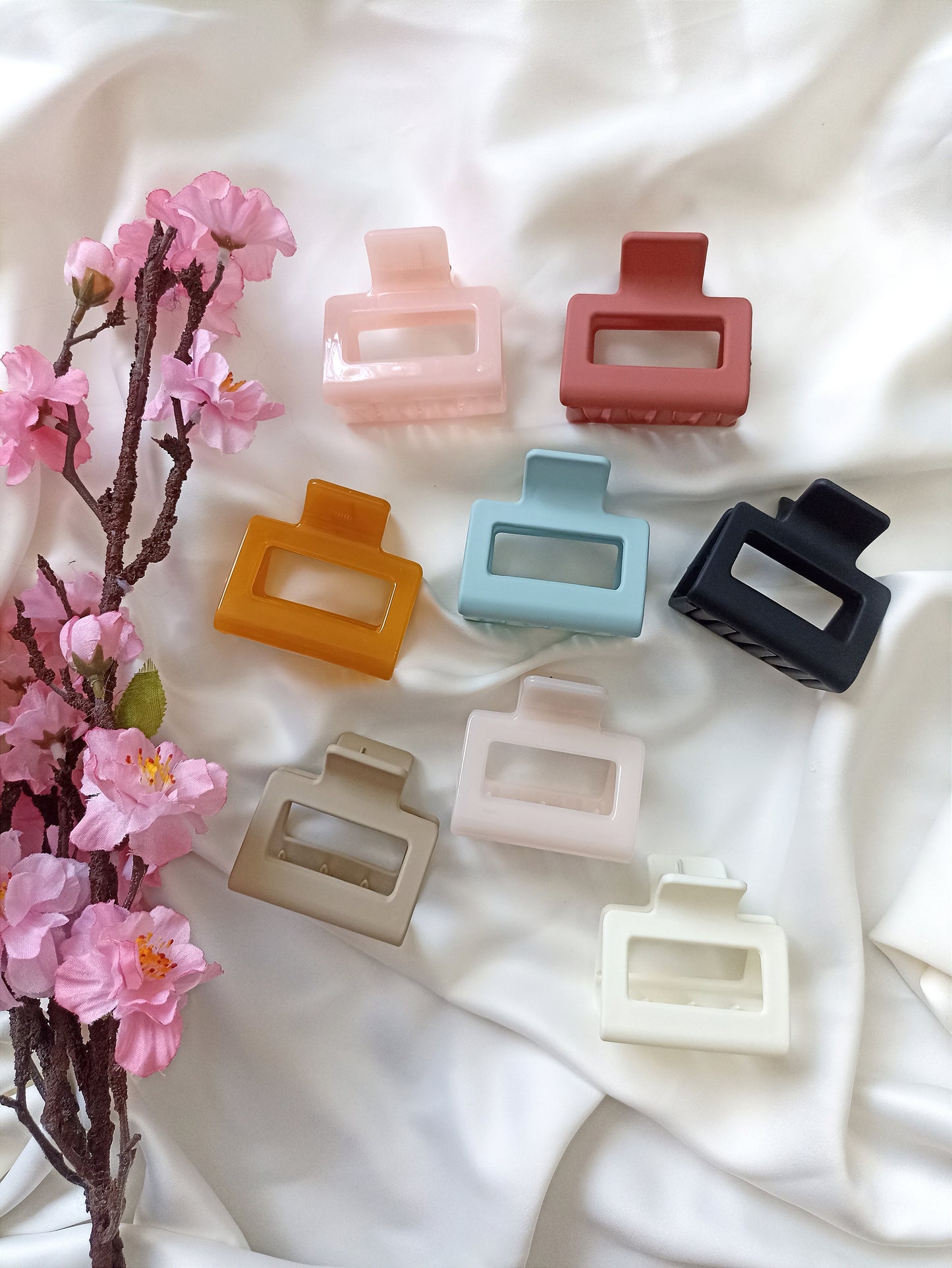 Korean Square Clip Medium