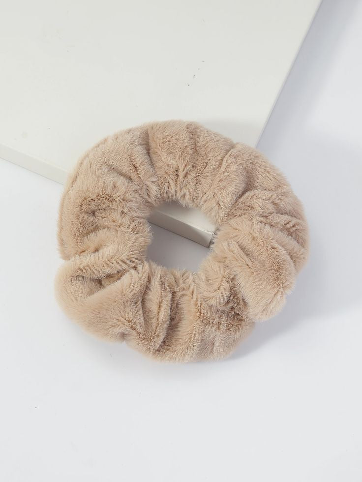 Fluffy Scrunchie