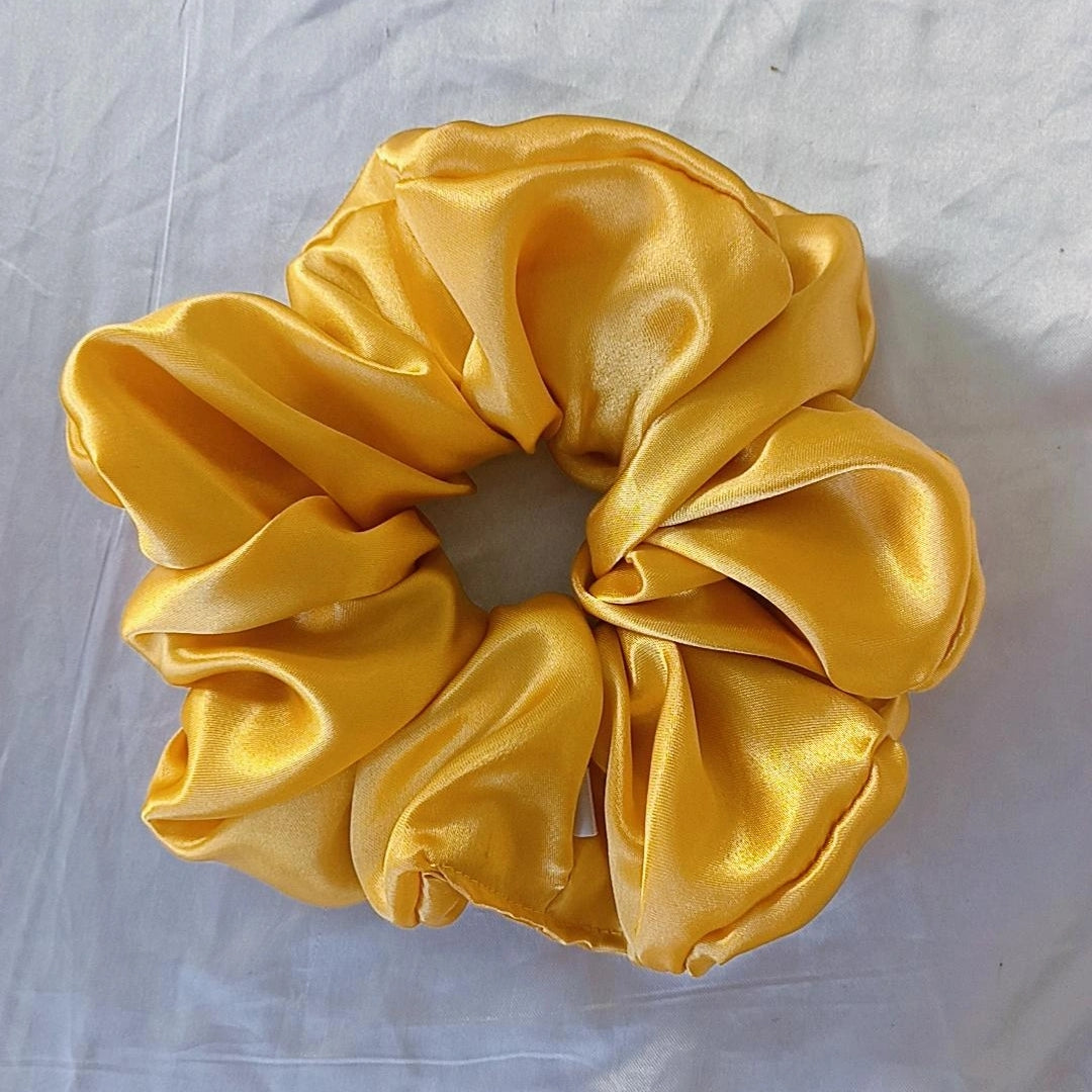 XL Scrunchie