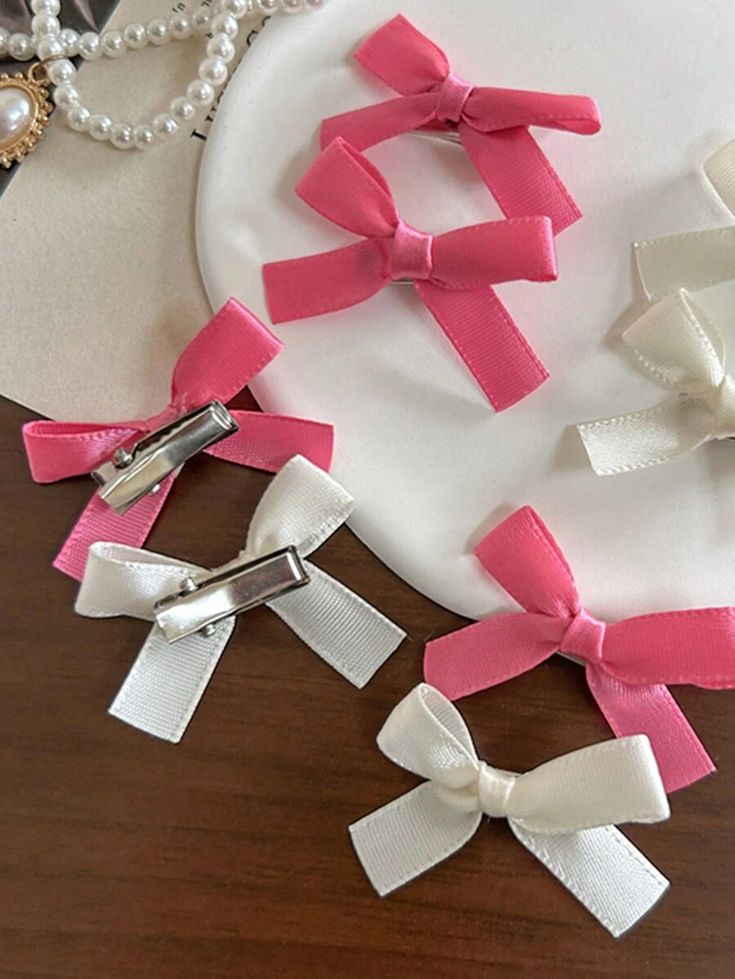 Mini Bow Clips 🎀