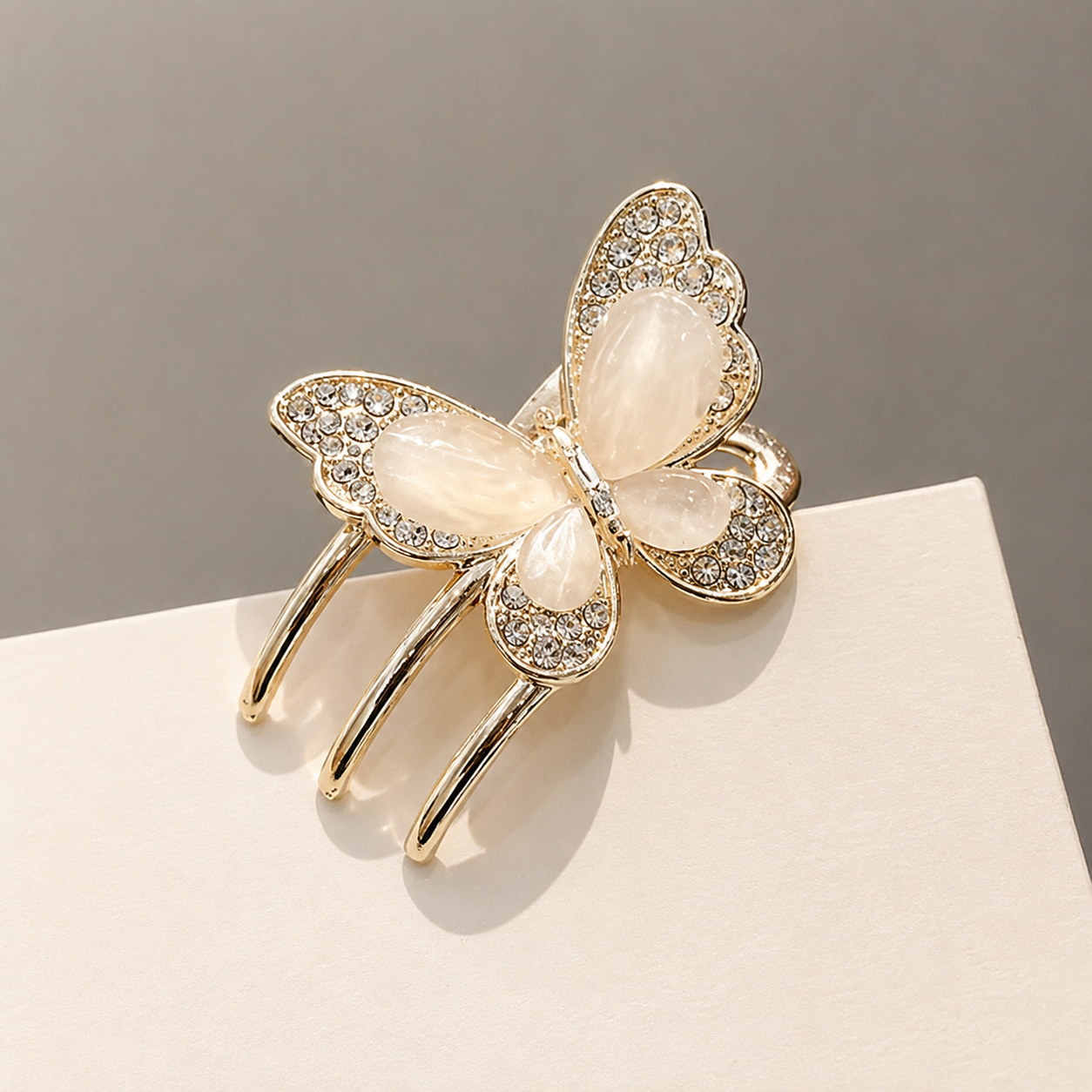 Butterfly mini clip